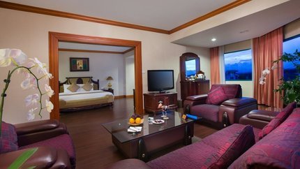 Phòng khách sang trọng, rộng rãi