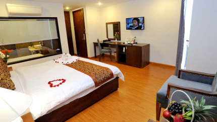 Phòng Deluxe Hướng Phố