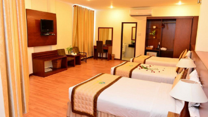 Deluxe Khách sạn Hậu Giang Cần Thơ