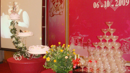 Tiệc Cưới
