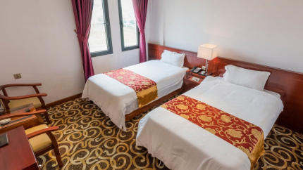 Phòng Deluxe Hoàng Trung Hotel Cô Tô