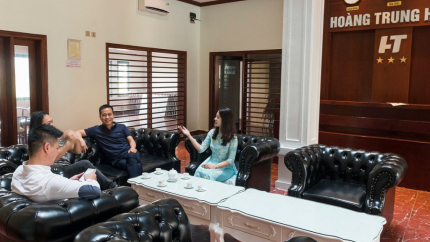 Sảnh Hoàng Trung Hotel Cô Tô 3 Sao