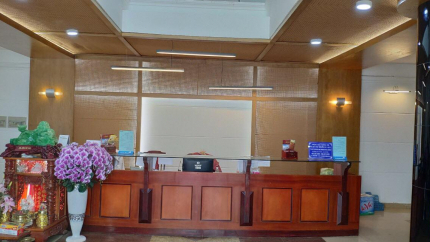 Quầy Lễ tân khách sạn Hoàng Yến Đà Lạt