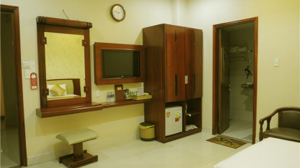 Phòng Suite Khách sạn Holiday Cần Thơ
