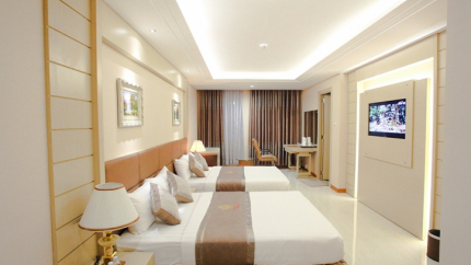 Deluxe Twin Khách sạn Holiday One Cần Thơ