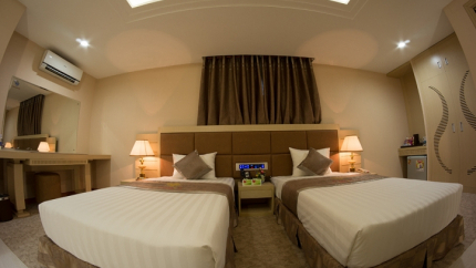 Deluxe Twin Khách sạn Holiday One Cần Thơ