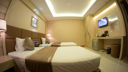 Deluxe Twin Khách sạn Holiday One Cần Thơ