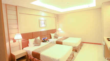 Phòng Superior Khách sạn Holiday One Cần Thơ