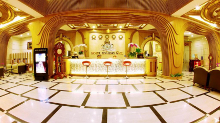 Quầy lễ tân Khách sạn Holiday One Cần Thơ