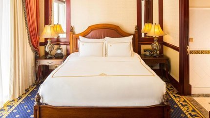 Giường đôi tại phòng rộng rãi cho 2 người