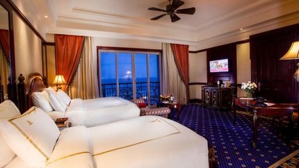 Heritage Deluxe Triple Seaview