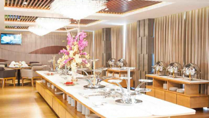 Nhà Hàng Khách sạn Iris Cần Thơ