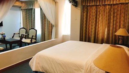 Phòng Suite sang trọng của khách sạn