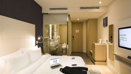 Phòng Premier hướng sông