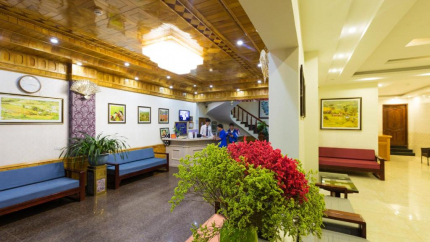 Sản khách sạn London Sapa