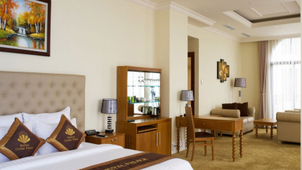Phòng Suite Merperle Crystal Palace Hotel