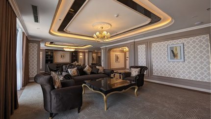 Phòng được thiết kế sang trọng, quý phái