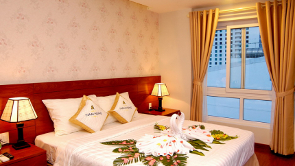 Khách sạn Nam Hùng