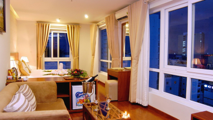 Khách sạn Nam Hùng