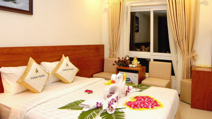 Khách sạn Nam Hùng