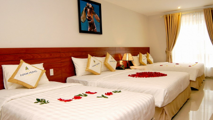 Khách sạn Nam Hùng