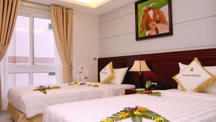 Khách sạn Nam Hùng