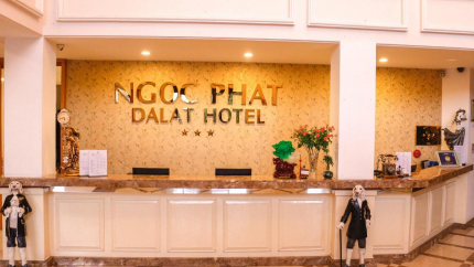 Quầy Lễ Tân Khách sạn Ngọc Phát Đà Lạt