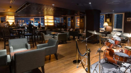 Jacid Bar Tại Khách Sạn Nhật Hạ L'Opera Sài Gòn