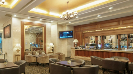 Nhà Hàng W&A Bistro Tại Nhật Hạ L'Opera Hotel Sài Gòn