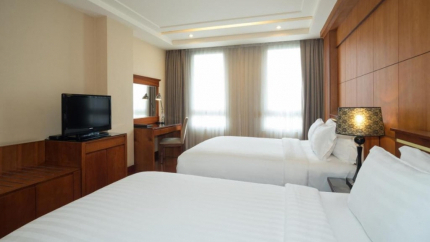 Phòng Premium Deluxe Khách Sạn Nhật Hạ L'Opera
