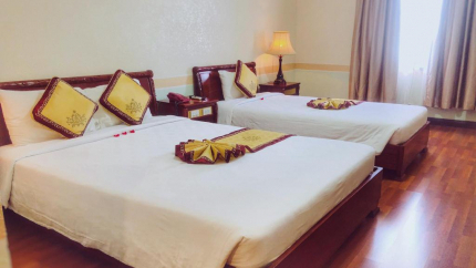 Deluxe Triple Khách sạn Ninh Kiều 2 Cần Thơ