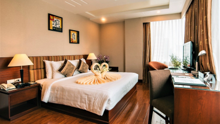 Grand Deluxe Room