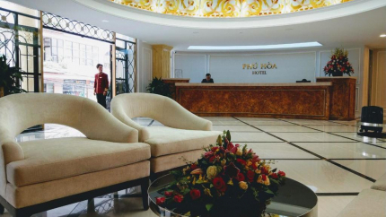 Lễ Tân Khách sạn Phú Hòa Đà Lạt