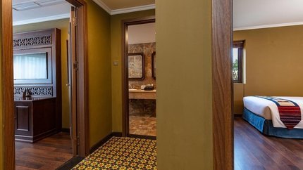Không gian phòng rộng rãi, thiết kế tân cổ điển