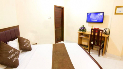 Phòng Standard Double Tại P&T Hotel