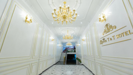 Lối Vào Khách sạn Queen T&T Đà Lạt