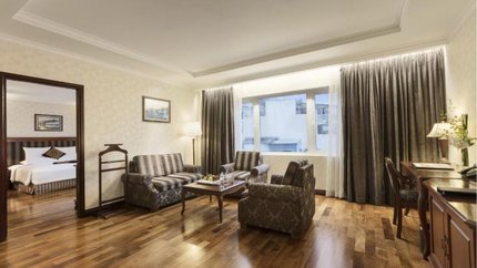 Phòng khách với đầy đủ các tiện nghi