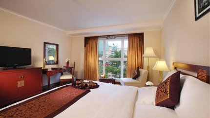 Phòng hướng phía thành phố hoa lệ