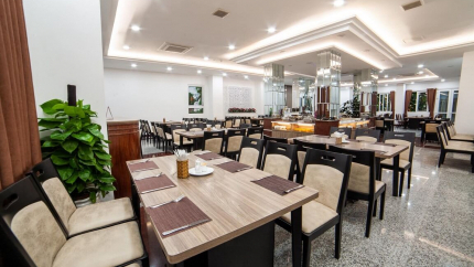 Nhà Hàng Khách sạn Rum Vàng Đà Lạt