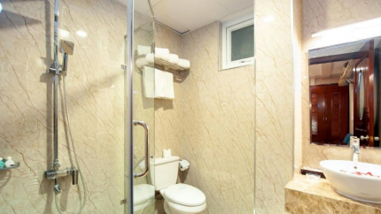 Phòng Tắm Tại Phòng Nghỉ Sài Gòn Eden Garden Hotel