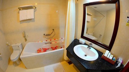 Phòng vệ sinh thiết kế hiện đại