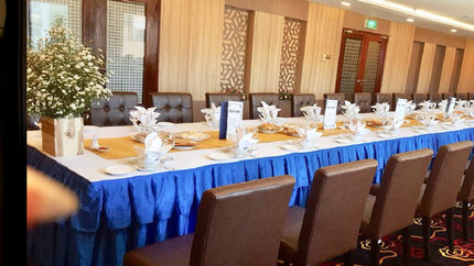 Nhà Hàng Sang Trọng