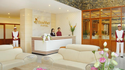 Quầy lễ tân Khách sạn Sen Việt Sài Gòn
