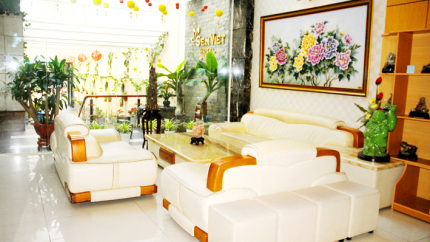 Sảnh dưới Khách sạn Sen Việt Sài Gòn