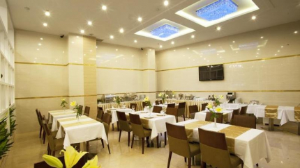 Z2524033017061 81eee162eecc4ad6223bb7573b6fe020