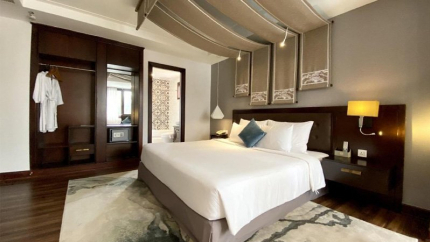 Z2524033041324 8efb40858757e4b509f9475adf8872ac