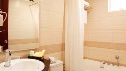 Phòng tắm phòng Superior