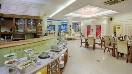 L' Emotion Cafe & Lounge khách sạn Silverland Central