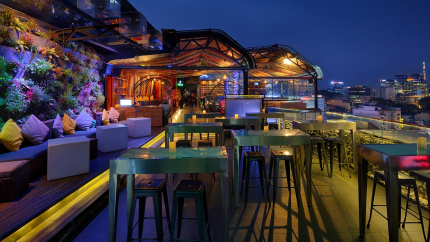 Góc Bar khách sạn Silverland Central