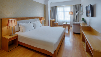 Phòng Junior Deluxe khách sạn Silverland Central